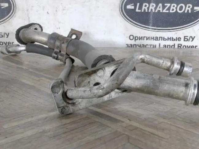 Трубка кондиционера DISCOVERY 3 L319 05-09 2.7