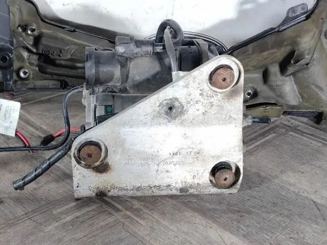 Компрессор пневмоподвески AMK L319/L320 05-13
