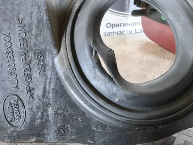 Лючок бензобака Land Rover Sport L320 2005-2013