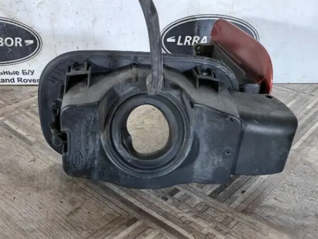Лючок бензобака Land Rover Sport L320 2005-2013