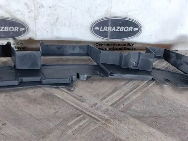 Кронштейн бампера левый Range Rover Sport L320
