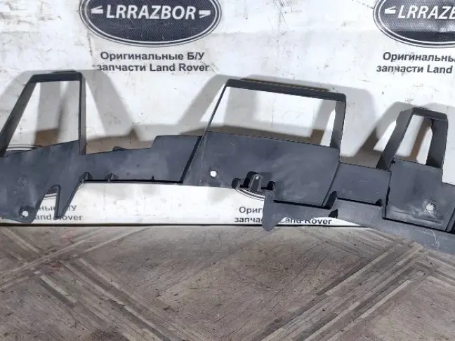 Кронштейн бампера левый Range Rover Sport L320