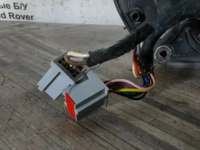 Зеркало правое Land Rover DISCOVERY 3 L319  05-09