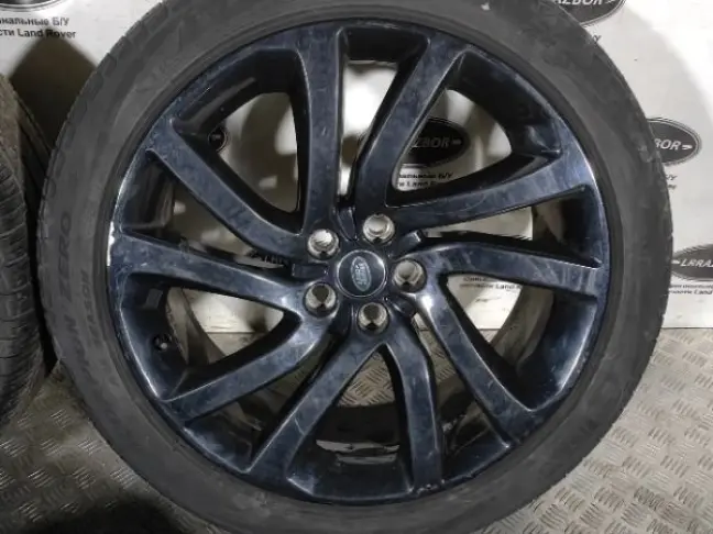 Колеса 285 40 22 Land Rover Discovery 5