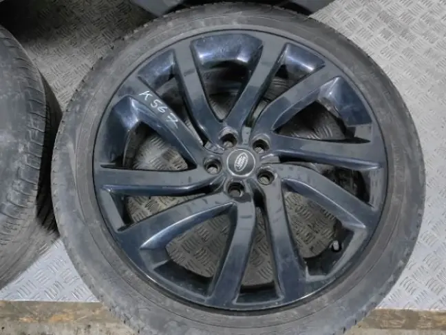 Колеса 285 40 22 Land Rover Discovery 5