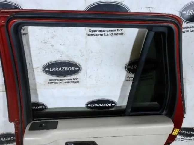 Дверь задняя правая Range Rover Sport L320 05-12