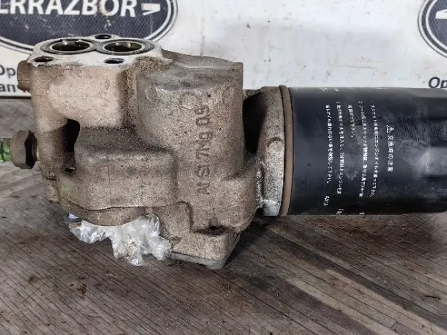 Корпус масляного фильтра Range Rover 4.2 L320