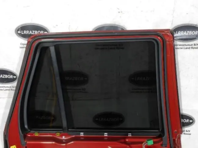 Дверь задняя левая Range Rover Sport L320