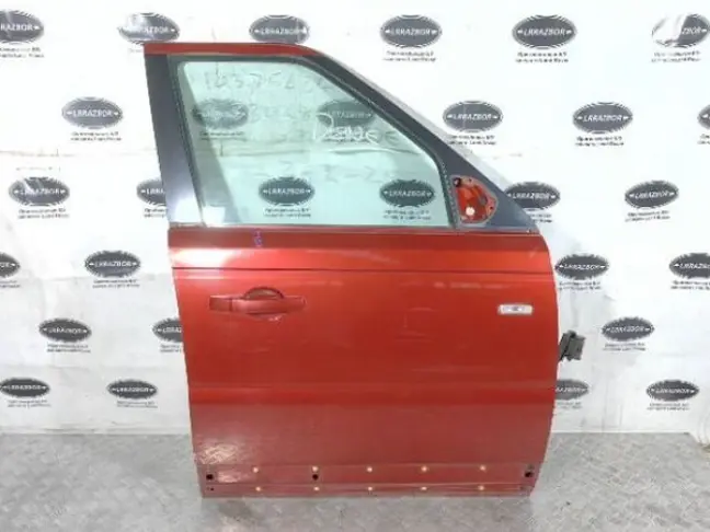 Дверь передняя правая Range Rover Sport L320 05-12