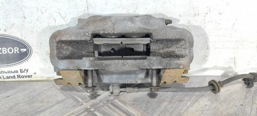 Тормозной суппорт передний Range Rover L322 б/у