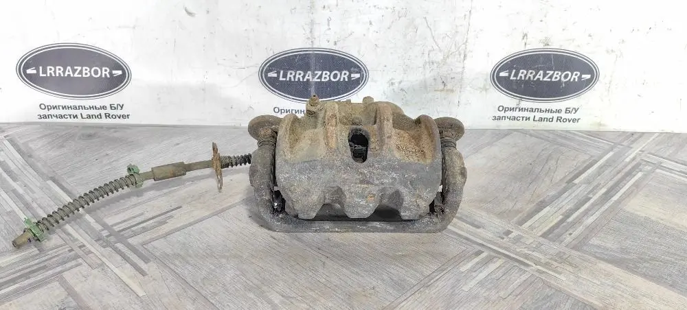 Суппорт передний Discovery 4 L319 б/у