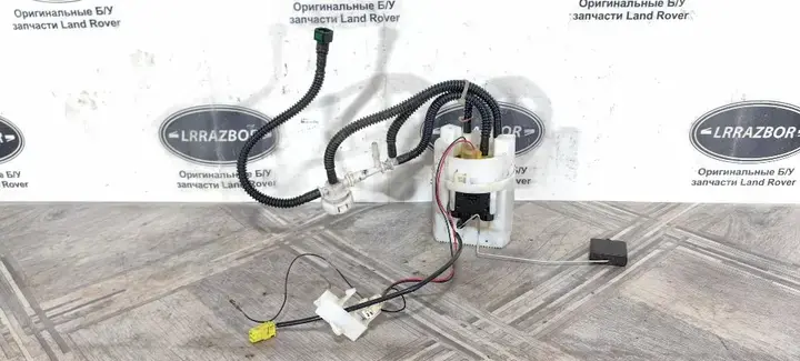 Топливный насос (модуль) Land Rover Discovery 3 б/у