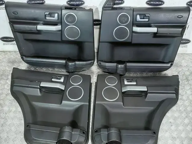 Комплект дверных карт Discovery 3 б/у