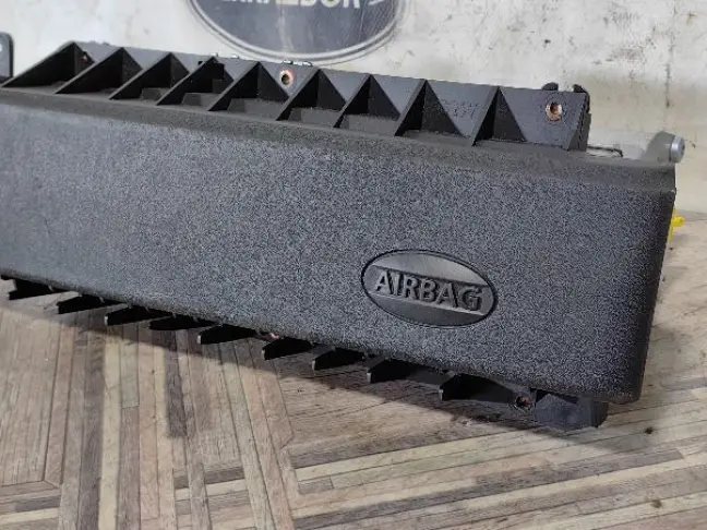 Подушка в торпеду Range Rover 3 L322 2002-2004 M62: фото #3