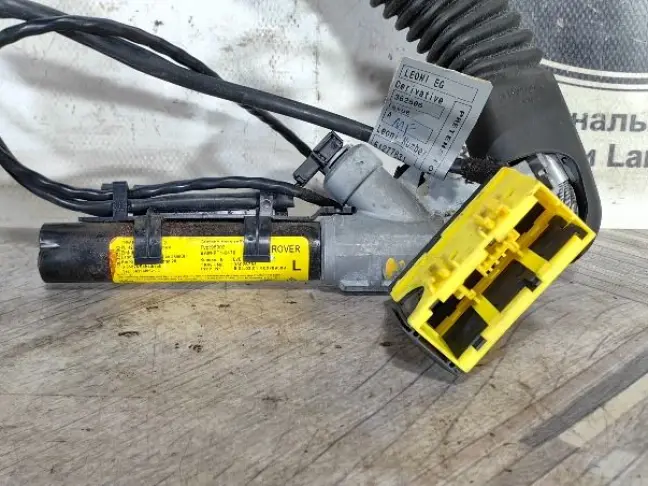 Преднатяжители ремня левый правый Range Rover L322: фото #3