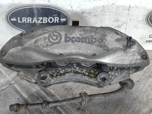 Суппорт правый передний Range Rover 3 L322: фото #1