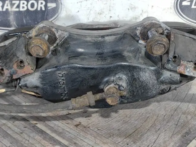 Суппорт левый передний Range Rover 3 L322 брембо: фото #4