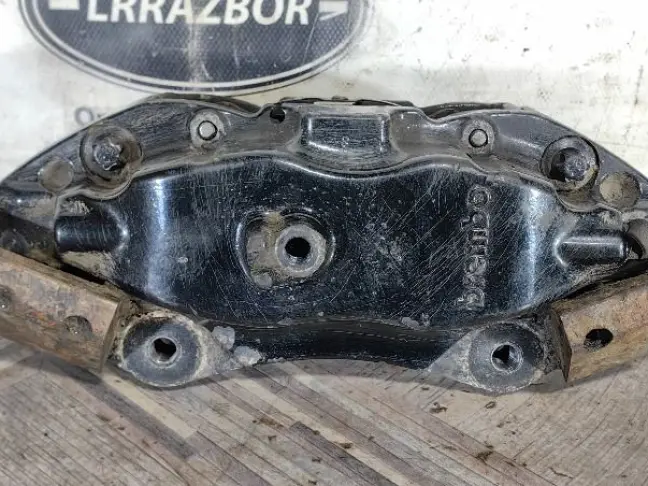 Суппорт левый передний Range Rover 3 L322 брембо: фото #4