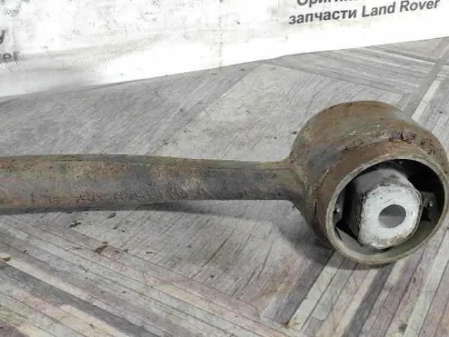 Рычаг передний нижний левый Range Rover L322 02-12: фото #4