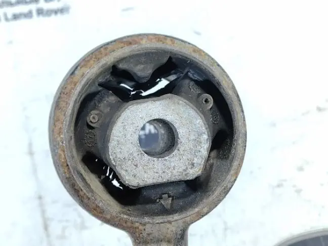 Рычаг передний нижний левый Range Rover L322 02-12: фото #5