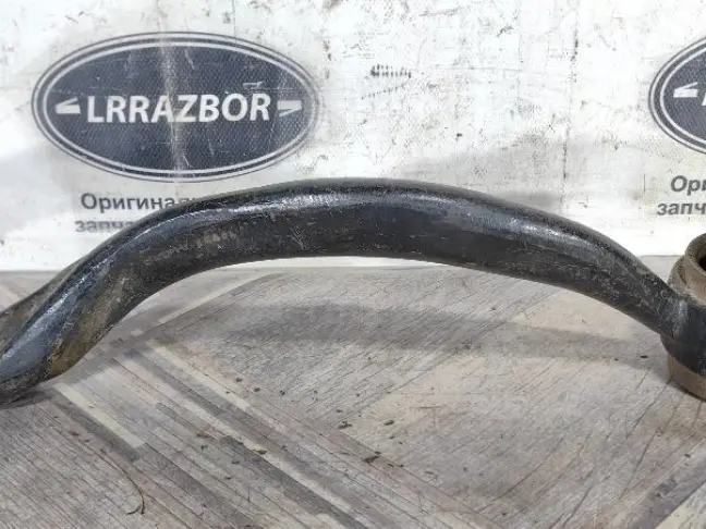 Рычаг передний нижний правый Range Rover 3 L322: фото #1