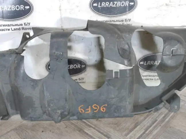 Пыльник двигателя правый Range Rover L322 09-12: фото #1