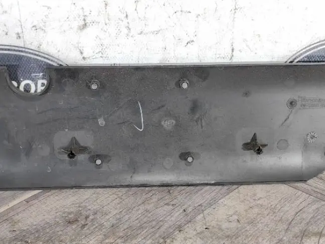 Крышка катушек правая Range Rover 3 L322 4.2SC: фото #2