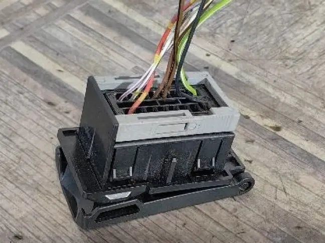 Разъем ОБД OBD Range Rover L322: фото #5