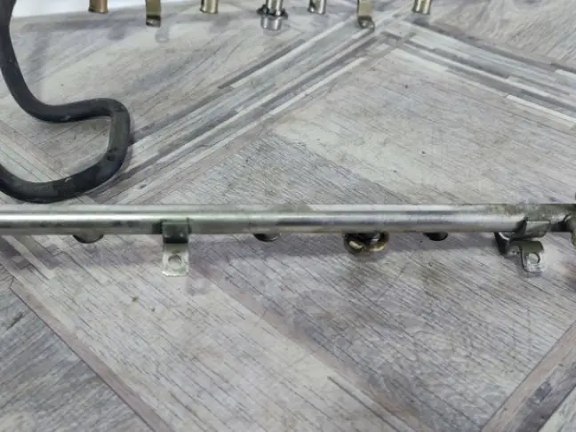 Рейка топливная рампа Range Rover 4.2: фото #2