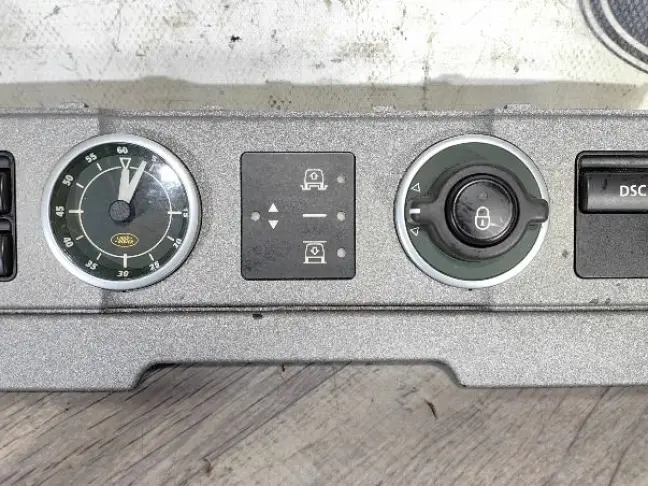 Панель подвески Land Rover Range Rover L322: фото #1