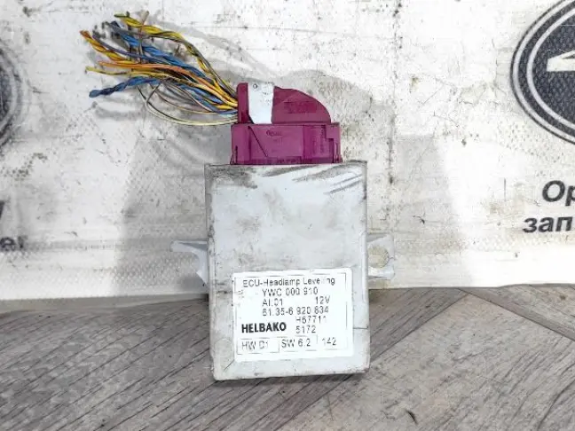 Блок коррекции наклона фар Range Rover L322 02-04: фото #1