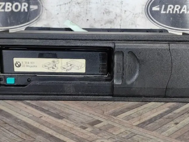 Ченджер компакт дисков Range Rover L322 02-04