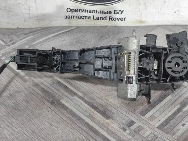 Ручка двери передняя левая Range Rover Sport L320
