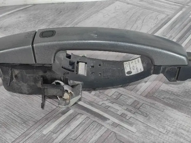 Ручка двери передняя левая Range Rover Sport L320