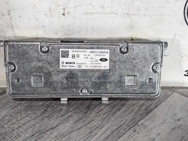 Камера передняя Range Rover Evoque 2 L551