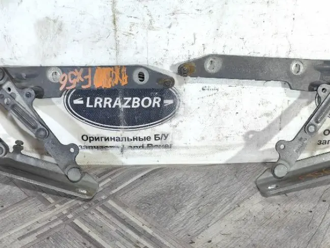 Петли капота Land Rover DISCOVERY 3/4 L319