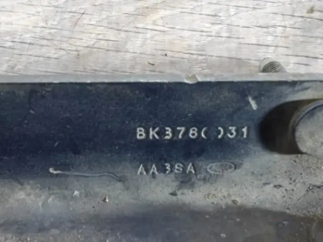 Петли капота Land Rover DISCOVERY 3/4 L319