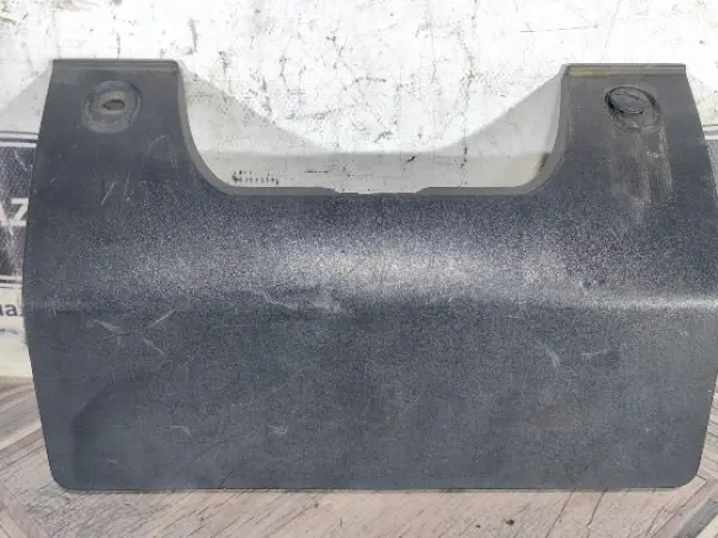 Заглушка бампера заднего DISCOVERY 3/4 L319