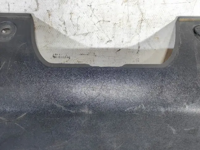 Заглушка бампера заднего DISCOVERY 3/4 L319