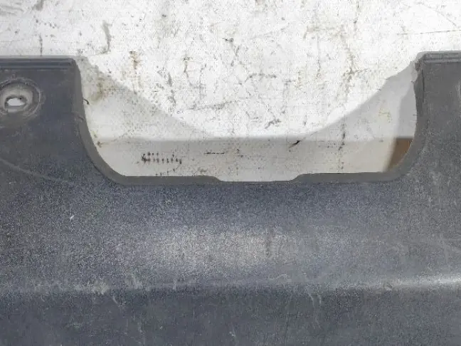 Заглушка бампера заднего DISCOVERY 3/4 L319