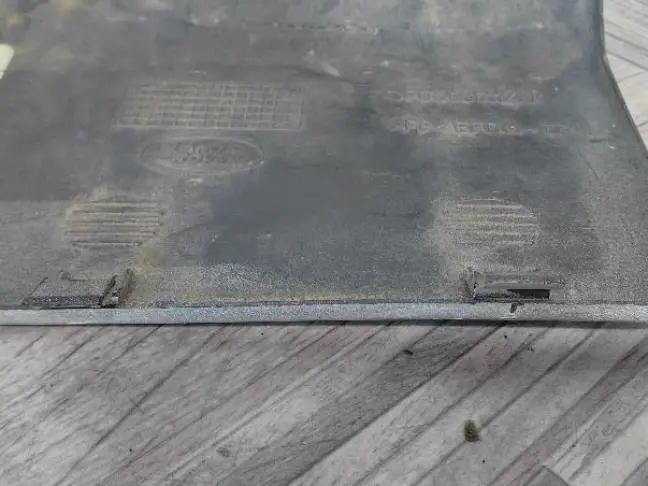 Заглушка бампера заднего DISCOVERY 3/4 L319