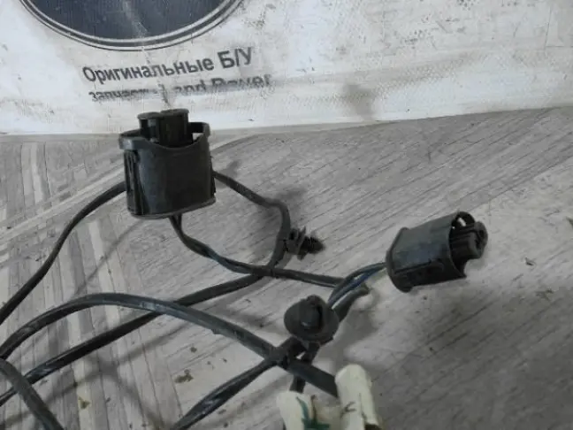 Проводка бампера переднего Discovery 3 L319 05-09