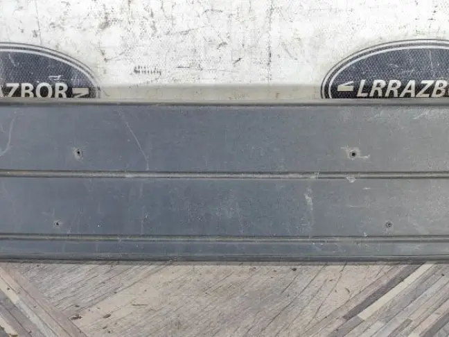 Рамка номера Land Rover Discovery 4 L319