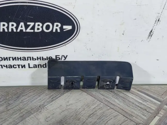 Кронштейн заднего бампера правый DISCOVERY 3 L319