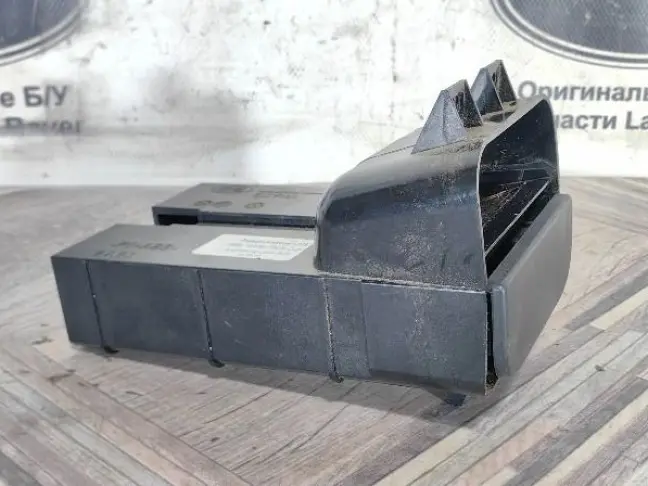 Подстаканник DISCOVERY 3 L319 05-09