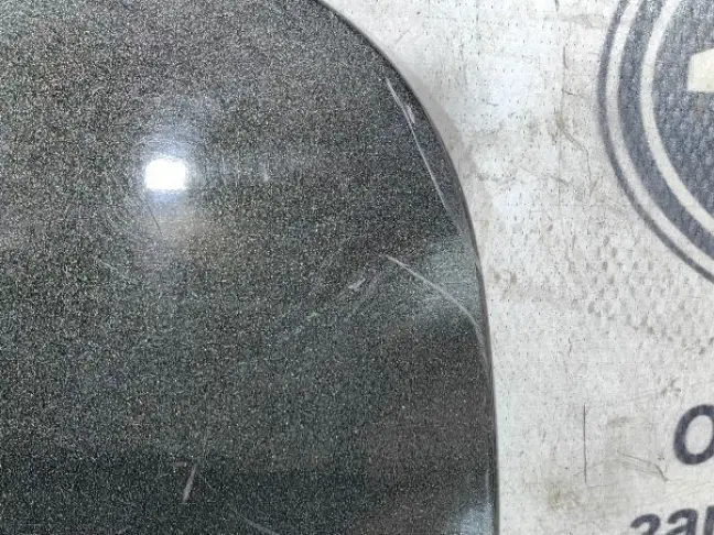 Крышка лючка Land Rover DISCOVERY 3/4 L319