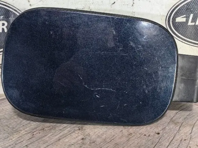 Лючок бензобака Land Rover DISCOVERY 3/4 L319