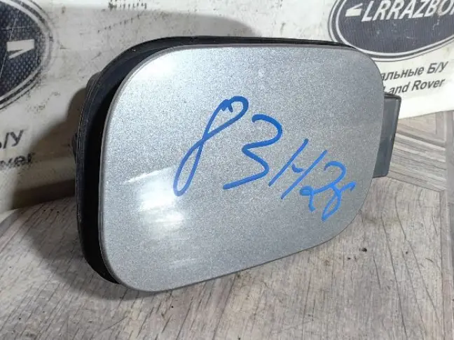 Лючок бензобака Land Rover DISCOVERY 3/4 L319