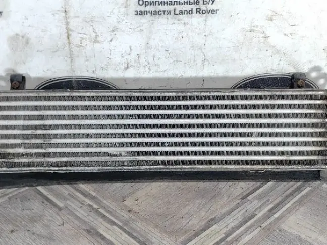 Радиатор интеркуллера DISCOVERY 3 L319 05-09 2.7