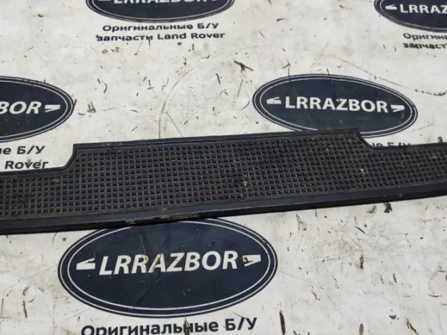 Коврик торпеды DISCOVERY 3 L319 05-09